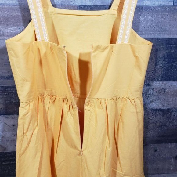 J. Crew Factory NWT embroidered scalloped yellow dress woman's size 6 - Picture 8 of 13